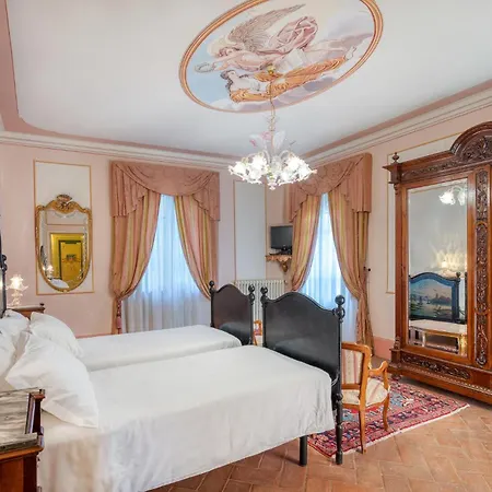 Pieve, Holiday home Lucignano