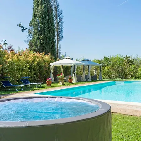 Pieve, Holiday home Lucignano