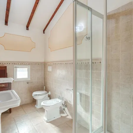 Holiday home Pieve, Lucignano